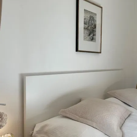 Apartment Dolcevita - With 2 Bedrooms, 2 Bathrooms, Near Slope *